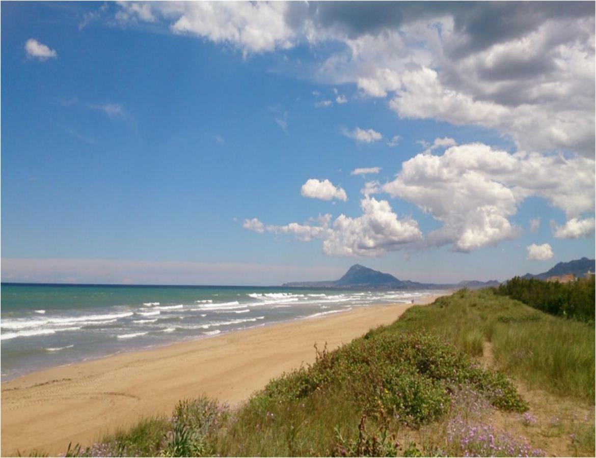Apartamento cerca del mar Oliva Esterno foto